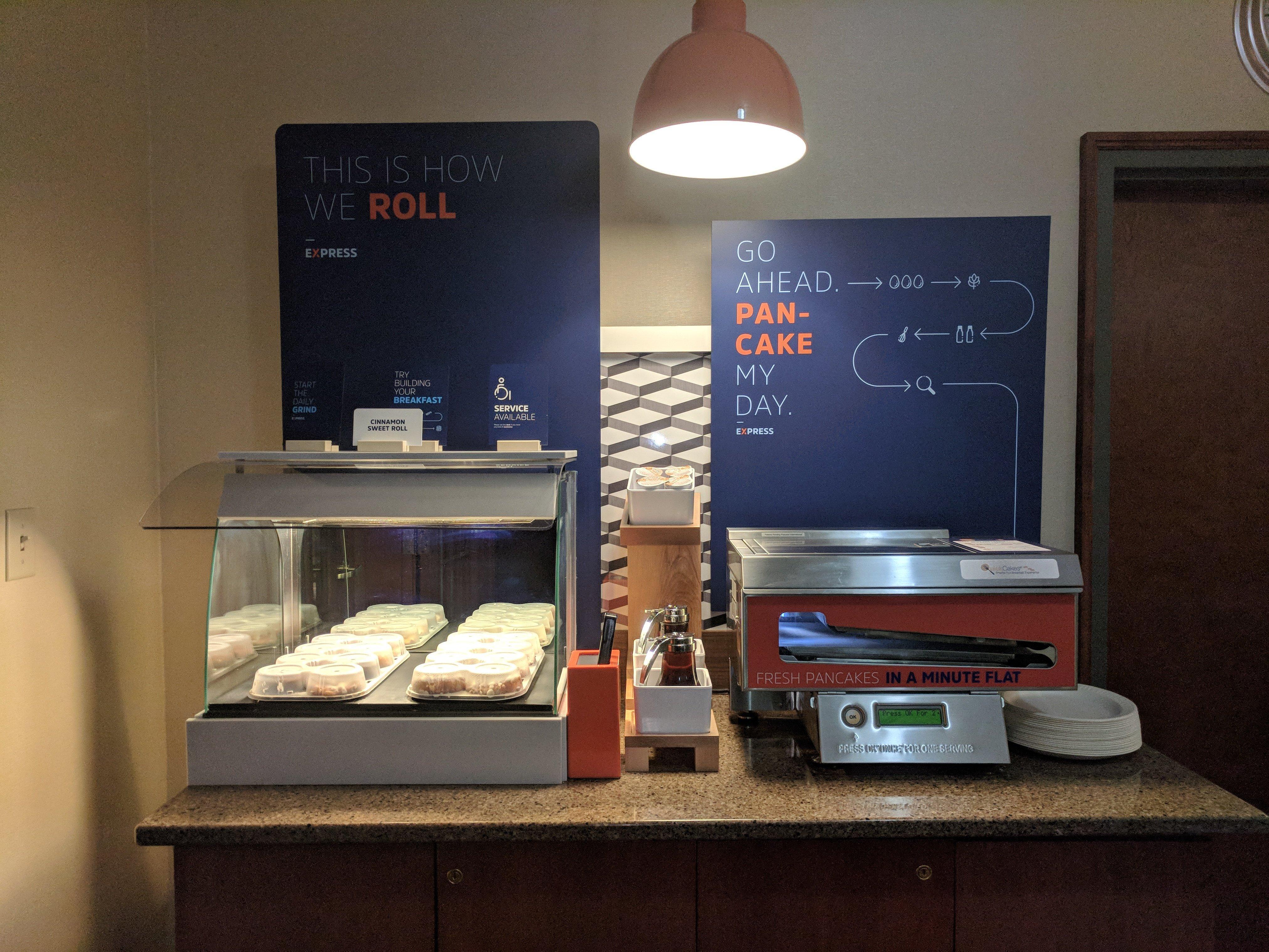 Holiday Inn Express Hotel & Suites Bryan-Montpelier By Ihg Holiday City Exteriör bild