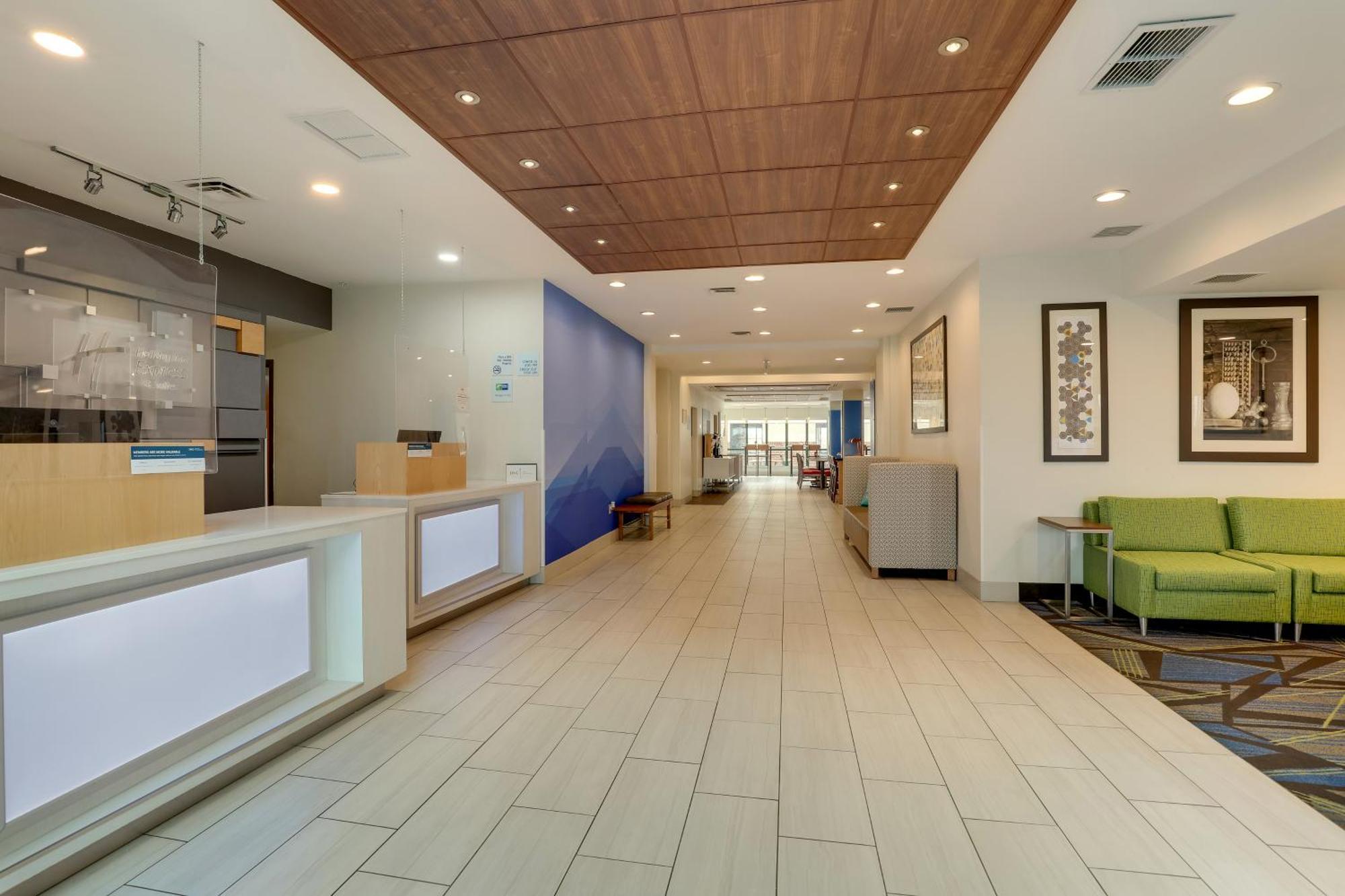 Holiday Inn Express Hotel & Suites Bryan-Montpelier By Ihg Holiday City Exteriör bild