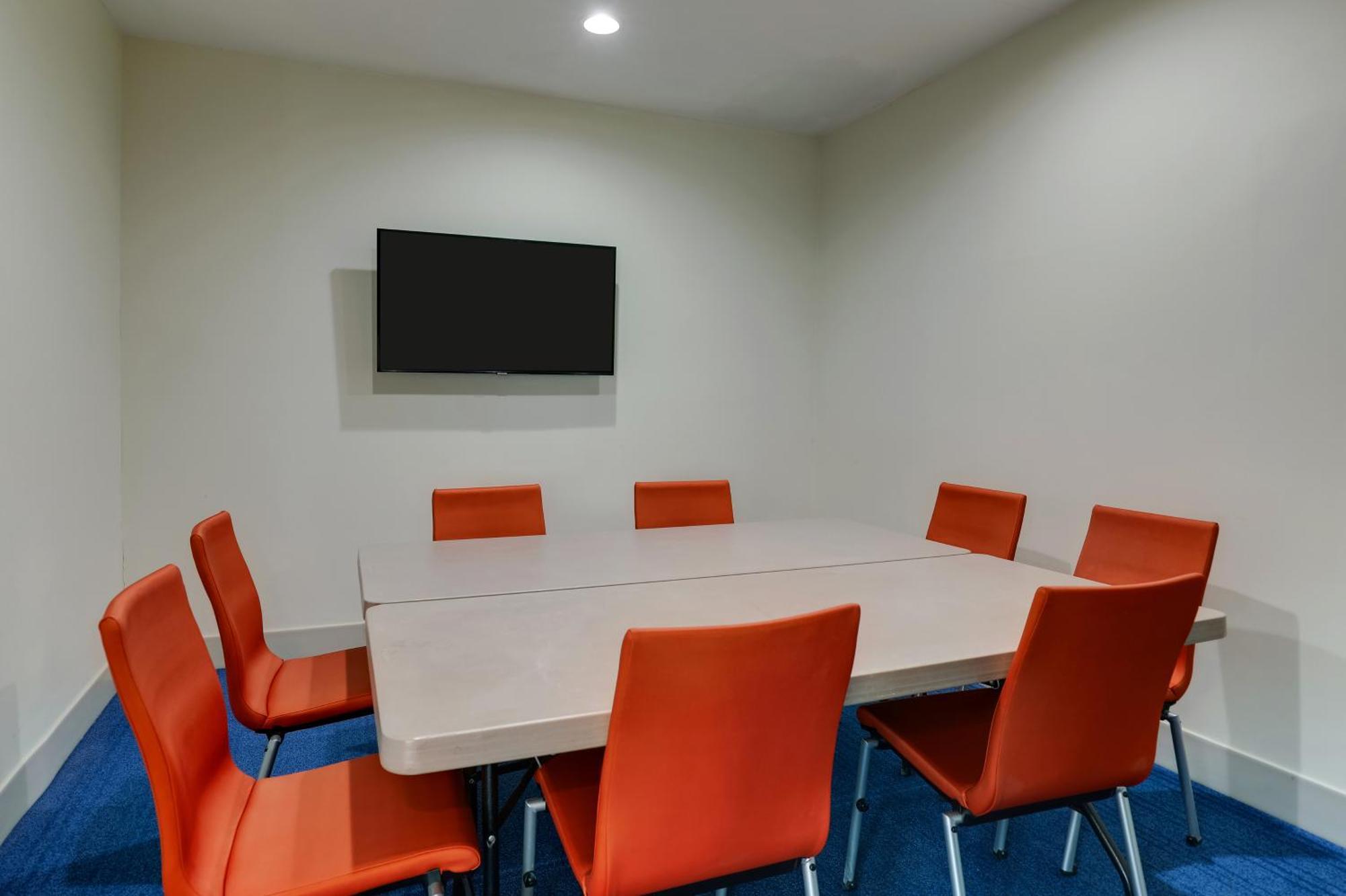 Holiday Inn Express Hotel & Suites Bryan-Montpelier By Ihg Holiday City Exteriör bild