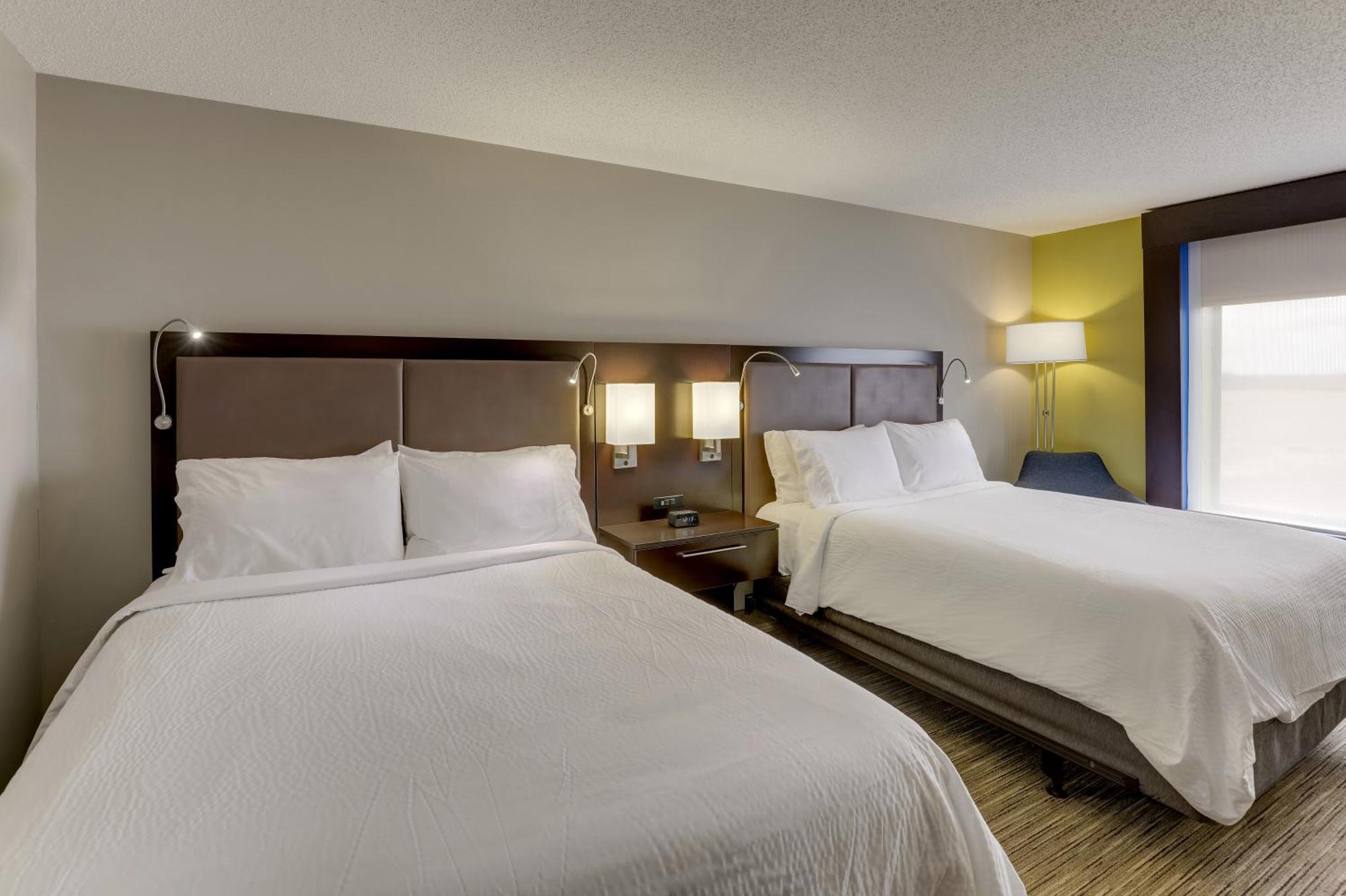 Holiday Inn Express Hotel & Suites Bryan-Montpelier By Ihg Holiday City Exteriör bild