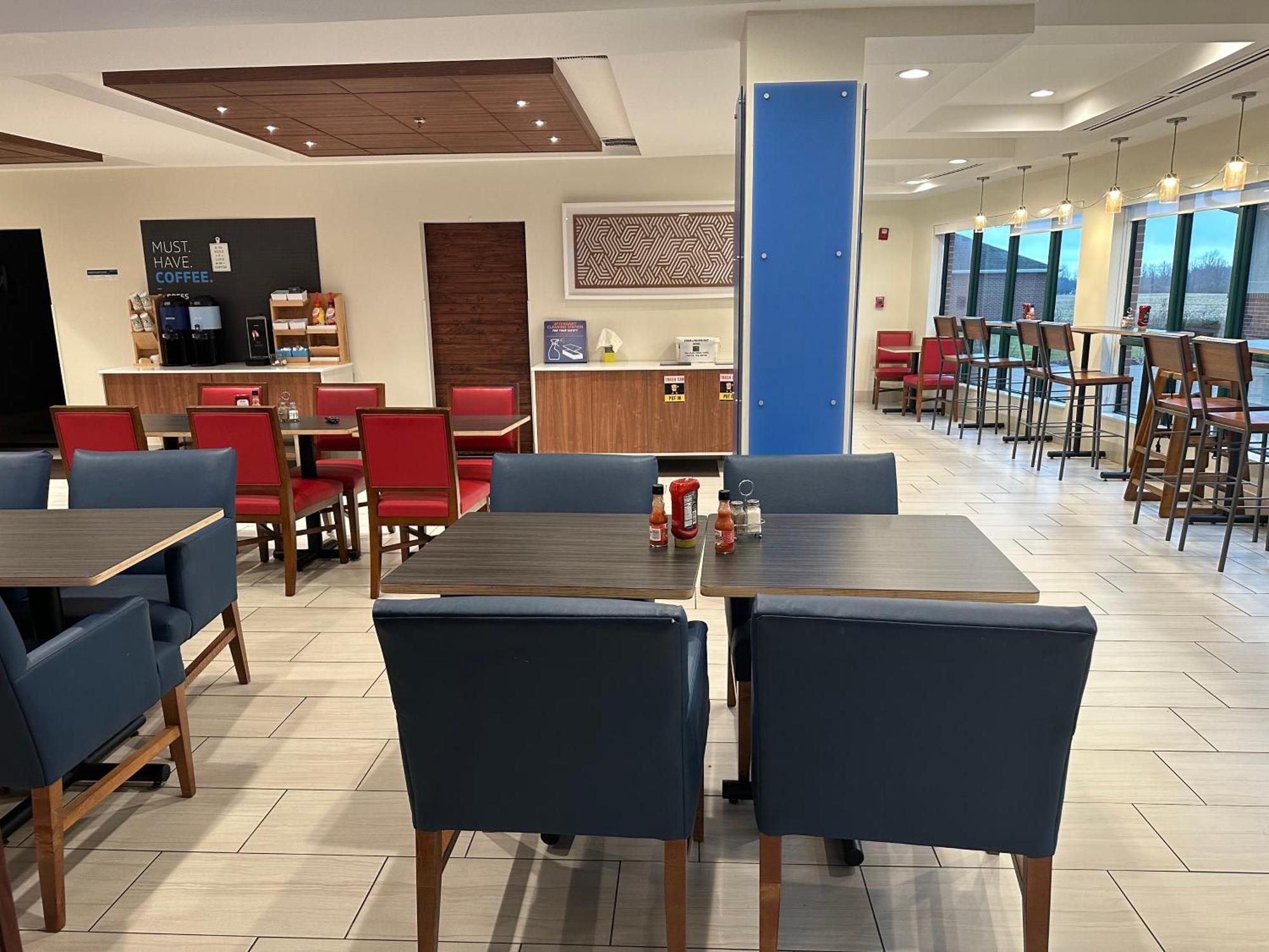 Holiday Inn Express Hotel & Suites Bryan-Montpelier By Ihg Holiday City Exteriör bild