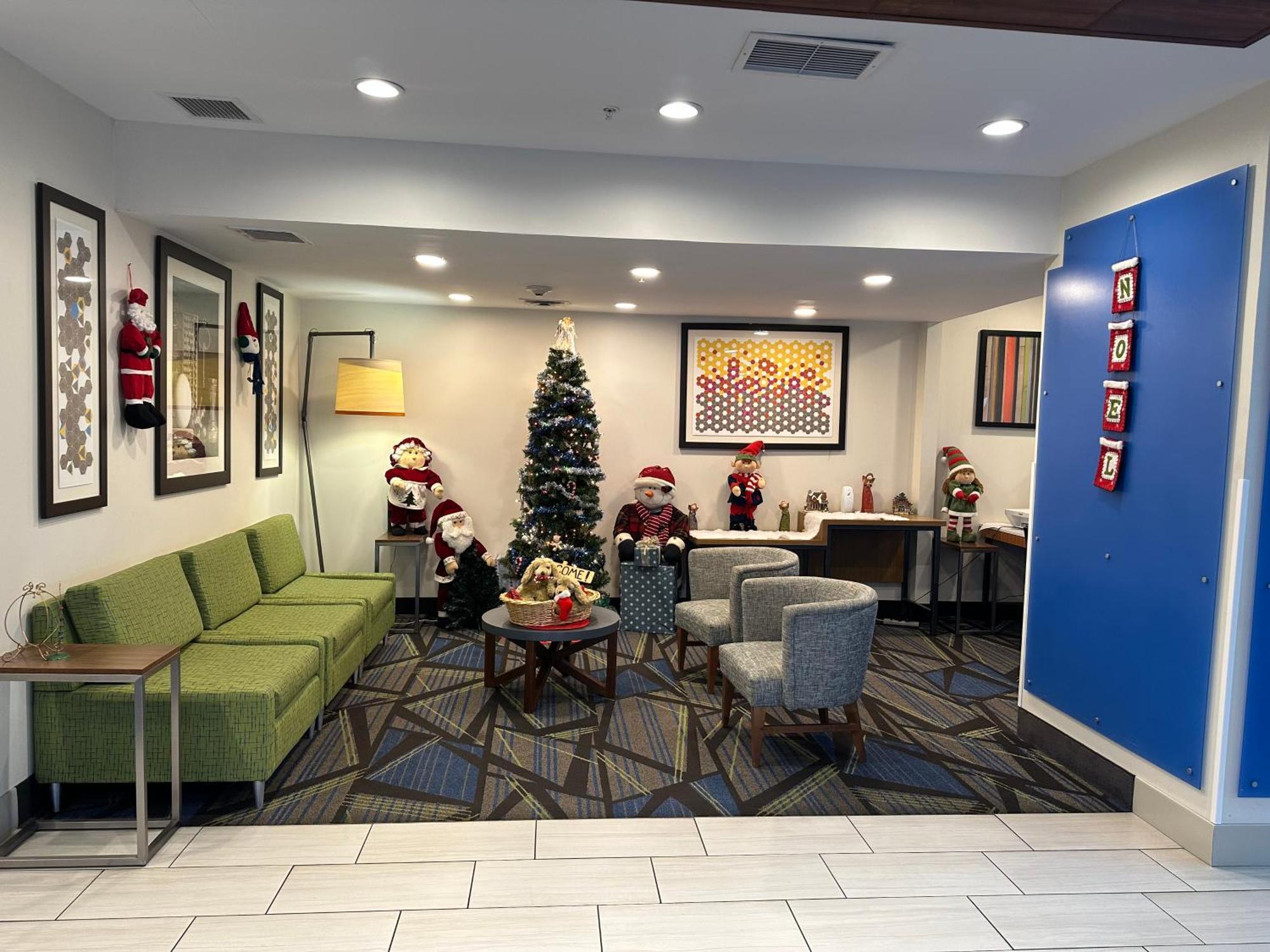 Holiday Inn Express Hotel & Suites Bryan-Montpelier By Ihg Holiday City Exteriör bild