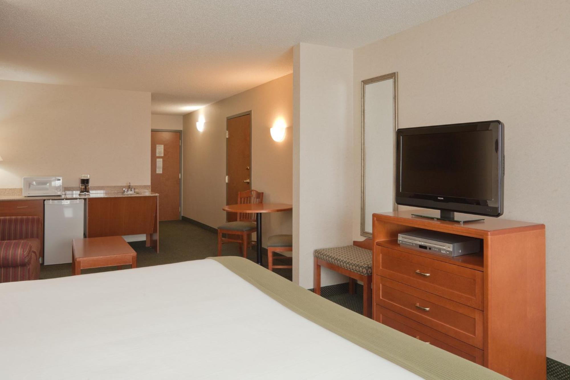 Holiday Inn Express Hotel & Suites Bryan-Montpelier By Ihg Holiday City Exteriör bild