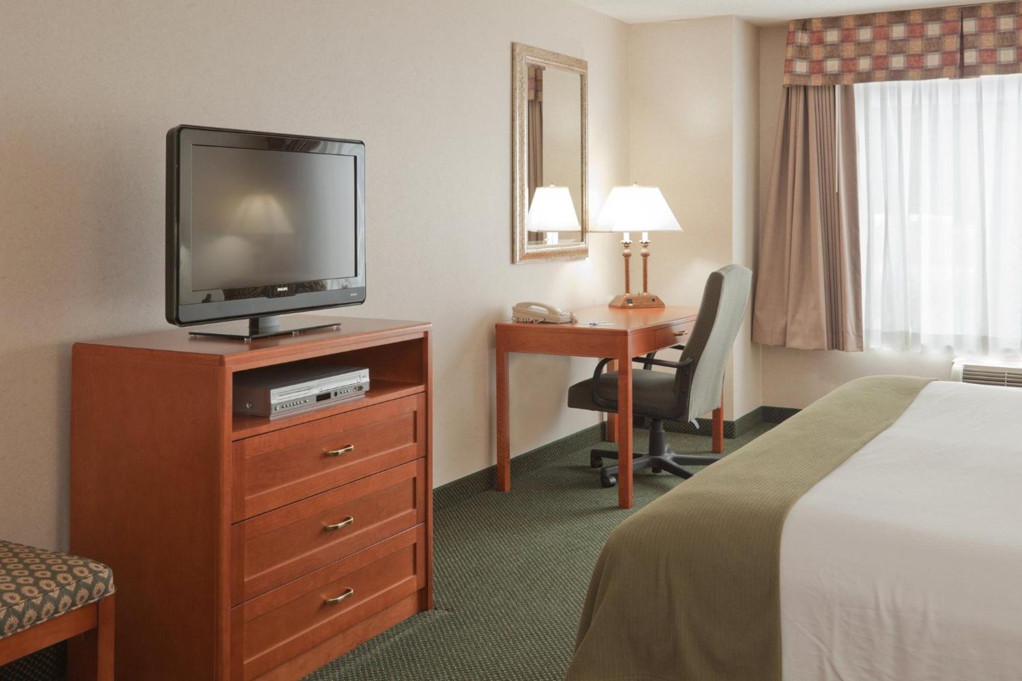 Holiday Inn Express Hotel & Suites Bryan-Montpelier By Ihg Holiday City Exteriör bild